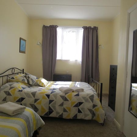 Empire Hotel Featherston ภายนอก รูปภาพ