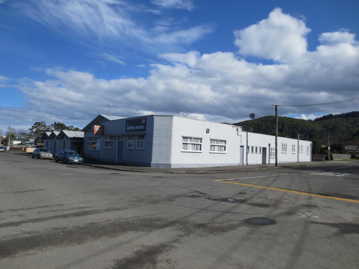 Empire Hotel Featherston ภายนอก รูปภาพ