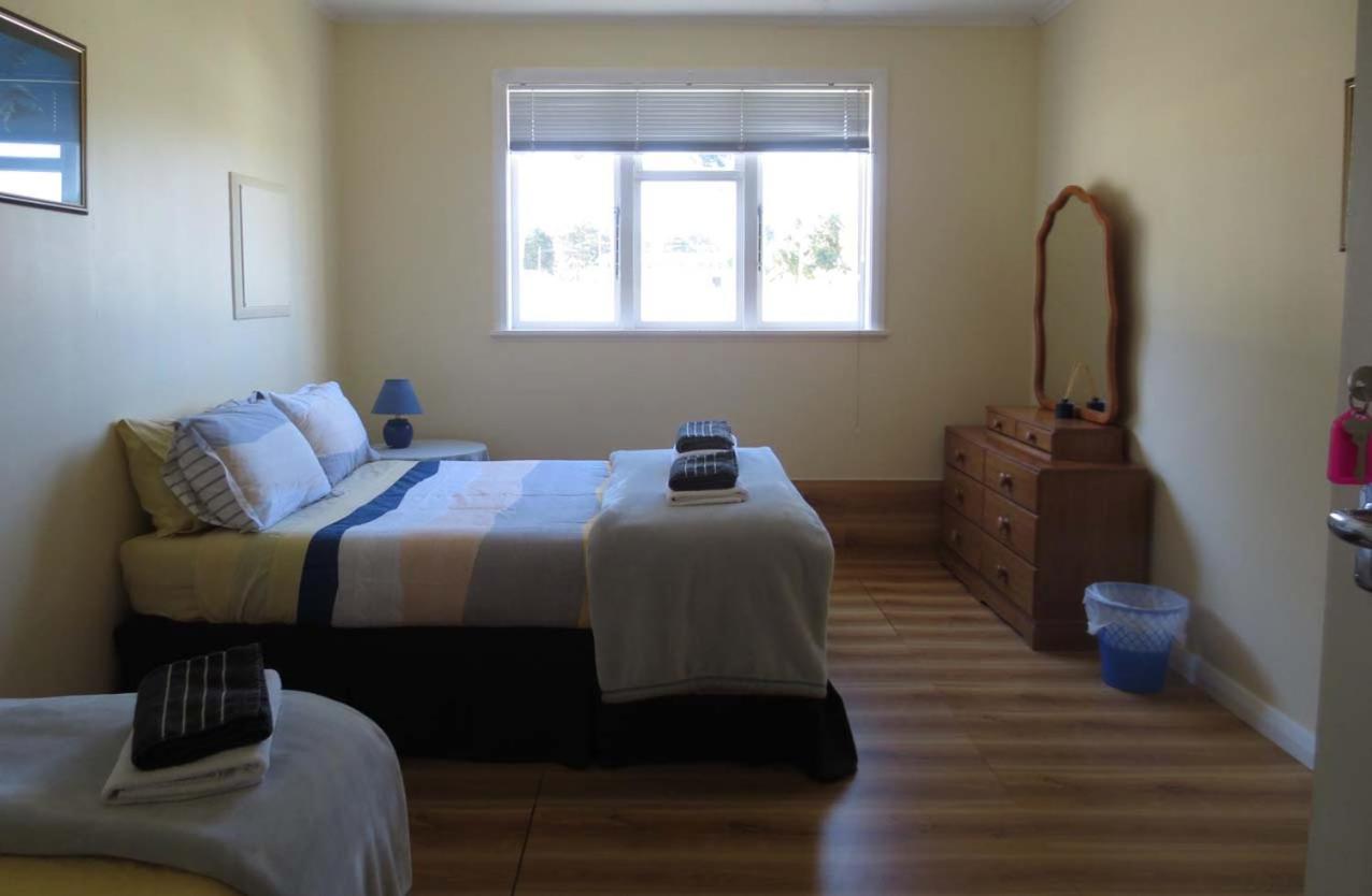 Empire Hotel Featherston ภายนอก รูปภาพ